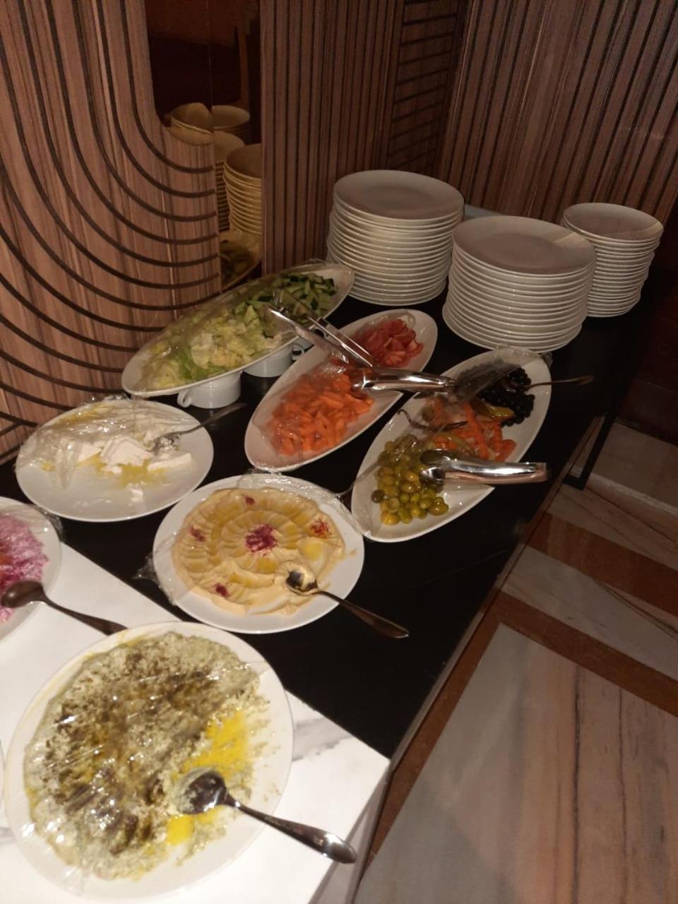 Готель Quiet Jeddah Al Hamra Екстер'єр фото